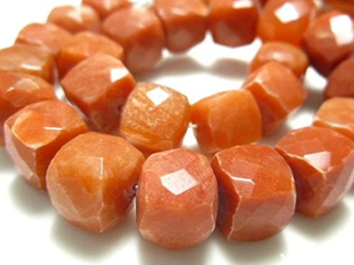 Pierre de lune pêche cubes facettés pour remplacer vos perles ternes