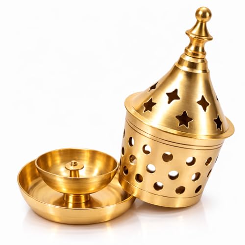 Aditri Creation Brass Star Shape akhand Oil Diya/Lamp Hindu Puja Religious Brass Oil Lamp Pooja Essential for Indian Traditional Pooja Items New Year Decorations (Size:-L;5.5 Inch,H;2.5 Inch)