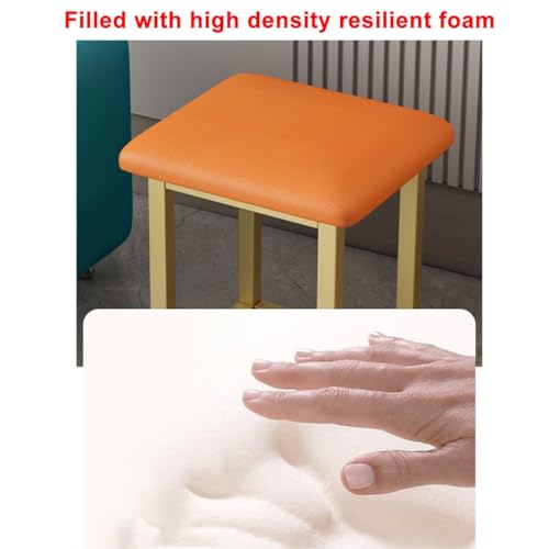 Tabouret cube empilable 5 en 1 pour optimiser l'espace de vie