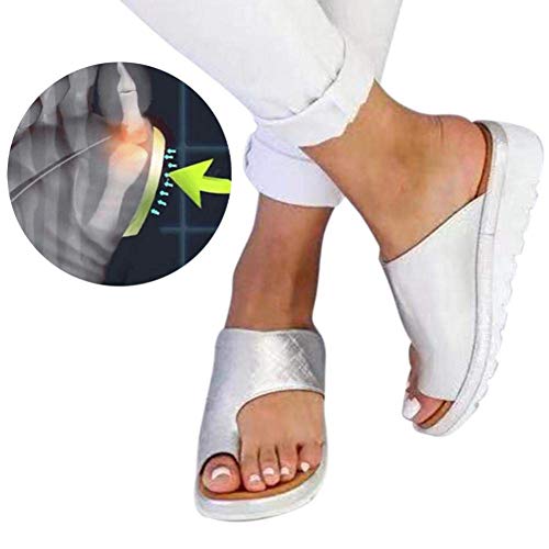 W&TT Verano Mujeres Sandalias Zapatos de Suela Plana PU Zapatillas de Cuero Antideslizante Resistente al Desgaste Zapatillas cómodas para ortopédica Dedo Gordo del pie de la Playa Travel,Silver1,37