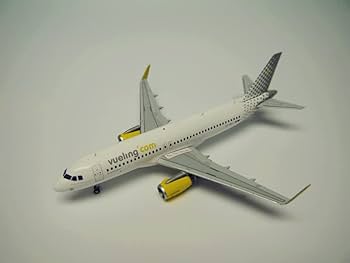 商談品‼️1/200 AIR FRANCE A320航空機モデル 商談品‼️1/200 AIR FRANCE A320航空機モデル