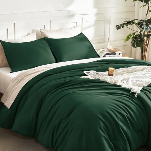 Image of Litanika Dark Emerald Green Full Comforter Set, 3 Pieces Solid Forest Bedding Set, All Season Fluffy Bed Set (79x90In Comforter & 2 Pillowcases)