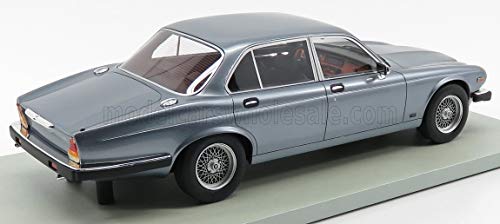 Jaguar XJ6 1982 a escala 1:18 miniatura 2