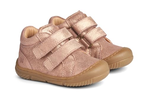 Chaussure de première randonnée pour éviter les glissades lors de l'apprentissage des enfants