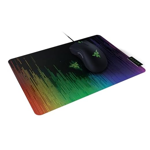 Razer Sphex V2 Mini Gaming Mauspad Small (mit ultradünner Oberfläche, Kompakte Gaming Mausmatte optimiert für alle Sensortypen, verbesserter Haftbeschichtung, neuen Razer Chroma Design) Chroma (Bunt)