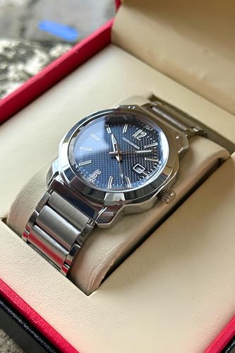Image of AMERICANVIBER Men's Stainless Steel Watch, White Textured Dial, Analog Quartz Movement, Date Display, Water-Resistant, Silver Tone Bracelet for Men