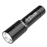 【Mehrere Funktionen】 Unsere LED-Taschenlampe mit Taschenlampe wird für Camping, Wandern, Angeln, Laufen, Hundegehen, Stromausfälle, Notfälle, gezielte Suchen und den allgemeinen Gebrauch im Haushalt verwendet。