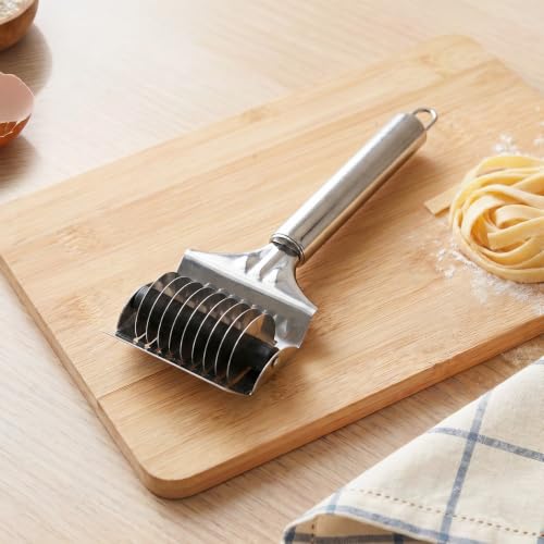 Image of Nestasia Stainless Steel Parotta Cutter for Kitchen (8 Inches) | Rust Resistant Pasta Spaghetti Roller - Dishwasher Safe Noodles & Dough Cutter & Mincer | Mulitpurpose Kitchen & Cooking Tool