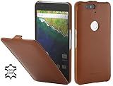 Tiene función Smart-Cover: al abrir la tapa se enciende el Smarthphone al cerrar la tapa se apaga