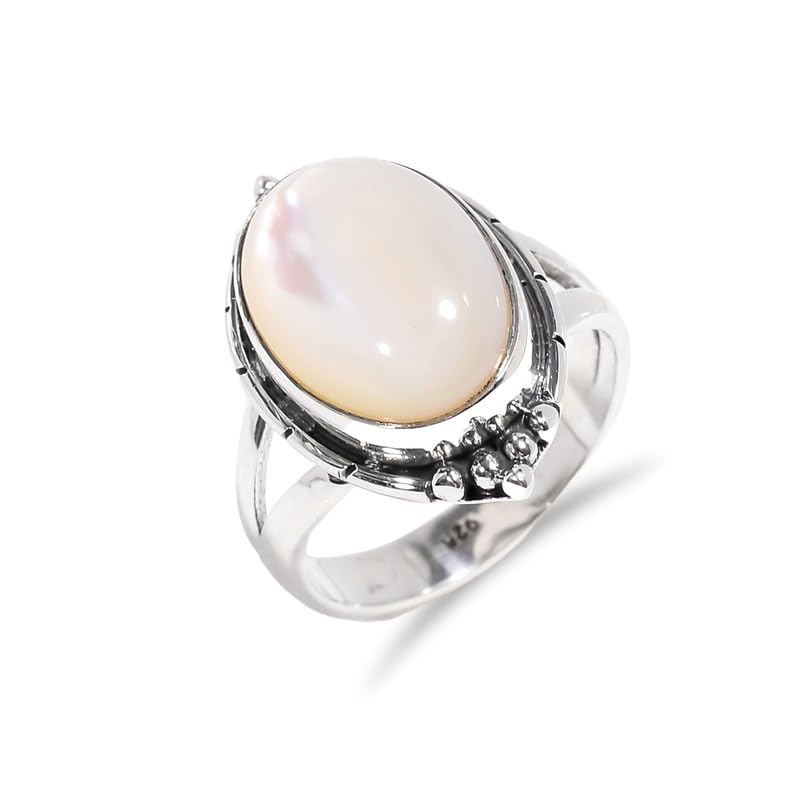 Bague en nacre et argent 925 pour un mariage bohème ou au quotidien