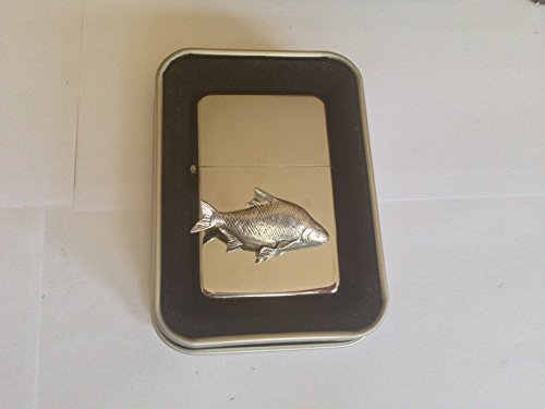 Briquet à essence F31 argenté, une idée cadeau avec emblème gravé