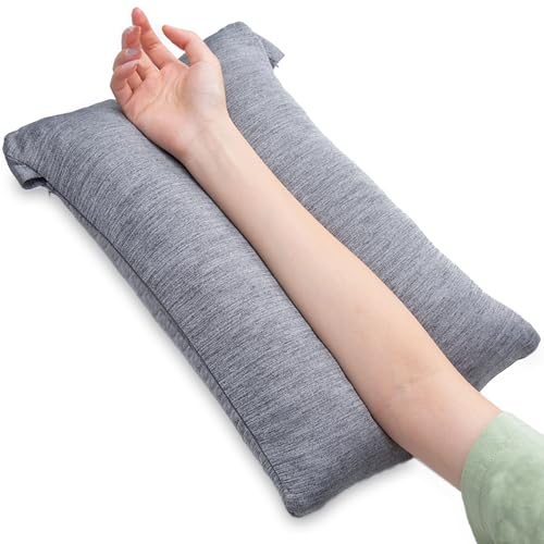 MIDDLE ONE Cooling Arm Pillow