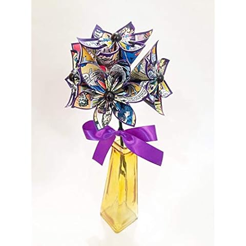 5 Comic Book Paper Flowers- You Choose The Comic & Colors- 1st anniversary gift, origami, gift, geek chic, wedding decor, one of a kind small bouquet Cover