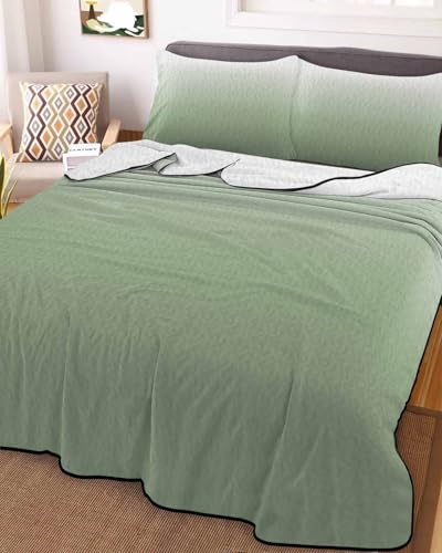 3-Piece Summer Quilt Twin XL Size,Sage Green Ombre Lightweight Cooling Bedding Comforter Blanket with 2 Pillow Shams,Farmhouse Green Gradient Modern Abstract Art Bedspread Quilted Coverlet 68