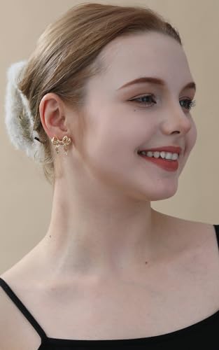 Bow Necklace for Women 14K Gold Plated Bowknot Dainty Bow Pendant Chain Necklace Fashion Jewelry Gifts