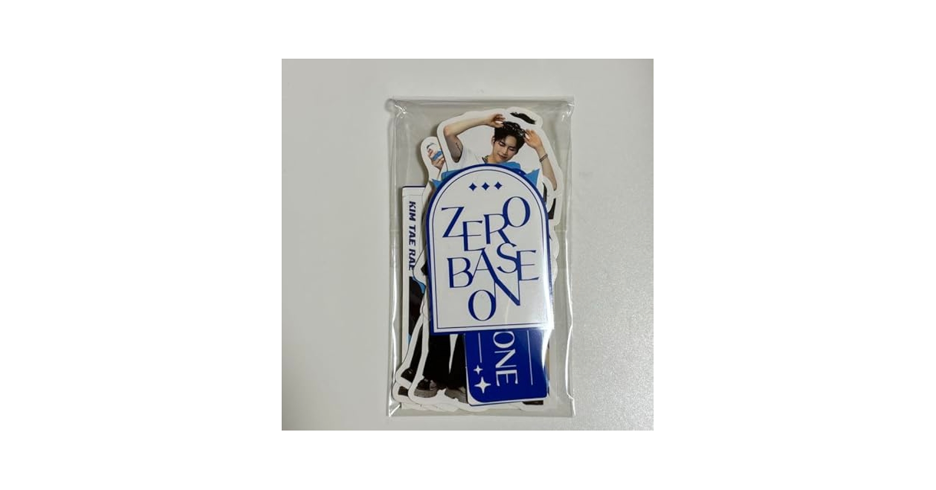 Amazon.co.jp: ZEROBASEONE ZB1 ゼベワン ポップアップ