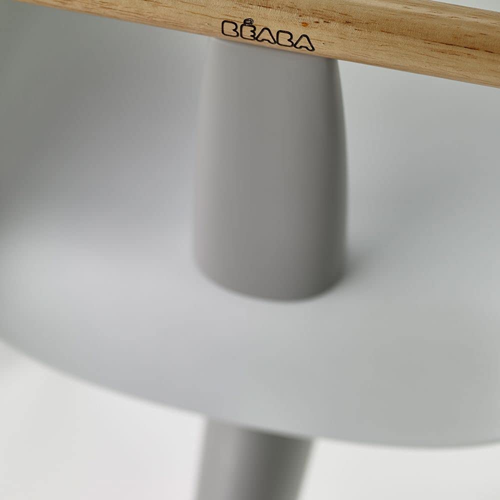 BÉABA - Trona Bebé Evolutiva - Ergonómica - Bandeja Extraíble y Reposapies - Altura Regulable 6 alturas - Gris/Blanco