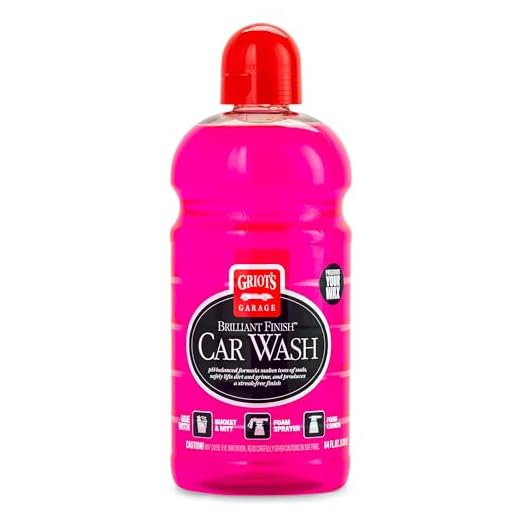 Griot's Garage Brilliant Finish Car Wash, Foaming Liquid Soap for Vehicle Washing and Cleaning, Super-Concentrated Auto Cleaner, Won't Strip Wax, Sealant or Ceramic Coating, 10866, 64oz