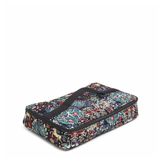 Vera Bradley Cotton Heat Resistant Casserole Carrier, Enchantment