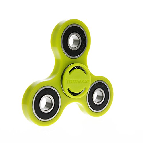 Yomaxer Fidget Spinner Tri-Hand Spinner 608 Hybrid Ceramic Bearing Nylon Solid Build Round Edge EDC Toy Good for ADHD ADD Autisms (Apple Green)