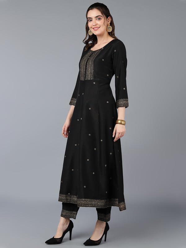 Image of Vaamsi Women's Silk Blend Yoke Design Solid Flared Kurta Pant With Dupatta