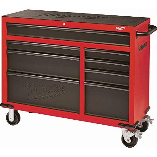 Milwaukee 46-inch 8-Drawer Roller Cabinet