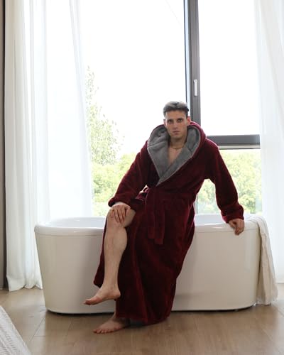 Men's Soft Fleece Plush Robe with Hood Super Warm Luxury Winter Full Length Long Soft Bathrobe3