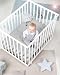 roba Laufgitter 75 x 100 cm - Baby Spielgitter + Einlage roba Style grau - 3-fach höhenverstellbar - Mobiler Laufstall mit Rollen - Holz weiß