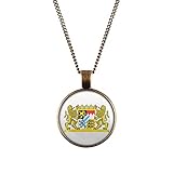 Alle unsere Designs und Motive gibt es als Hals-Ketten, Ohrstecker und Ringe