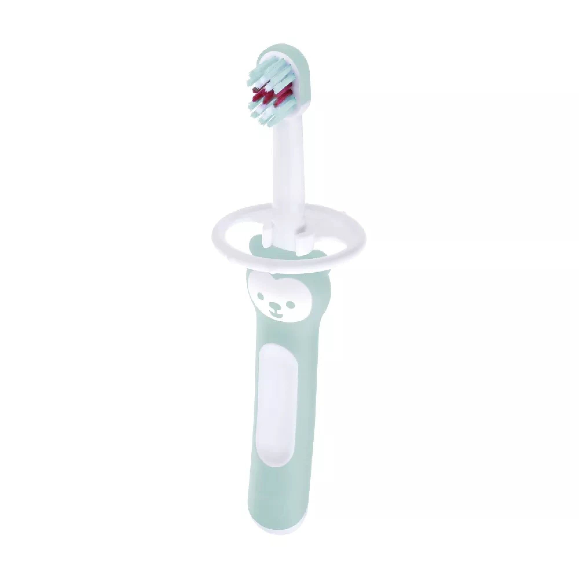 MAM, Il mio primo spazzolino da denti per bambini, facile da tenere in mano, per imparare a lavare i denti da solo, con scudo di protezione, a partire dai 6 mesi, colori casuali