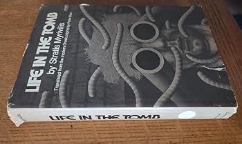 Hardcover Life in the Tomb Book
