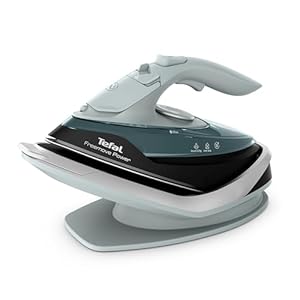 Tefal Freemove Power kabelloses Dampfbügeleisen, 2600 Watt, 40 g/Min. Dampfmenge, 220 g/Min. Dampfstoß, 250 ml Wassertank, Auto-Off, kratzfeste Keramik-Bügelsohle, Tropfstopp, Eukalyptus, FV6670E0
