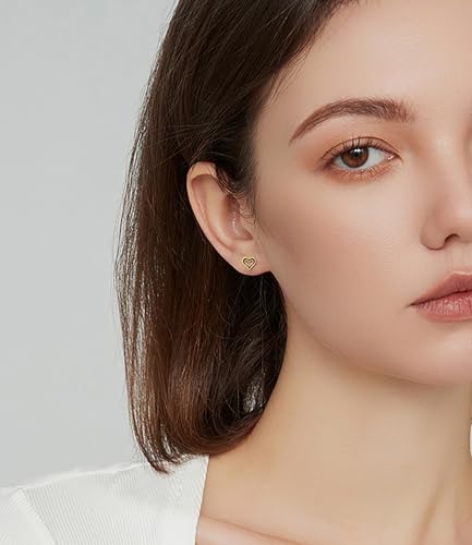 Reffeer Solid 925 Sterling Silver Black Heart Stud Earrings for Women Teen Girls Cute Heart Stud Earrings2