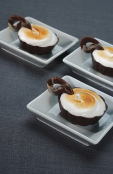 Pastry Chef's Boutique Belgian Premium Chocolate Turbans Cups for Exquisite Mini Desserts Wedding Buffet Partie Sweet Tables Restaurant Dessert - Turbans Cups Ø 70mm - 91 pces