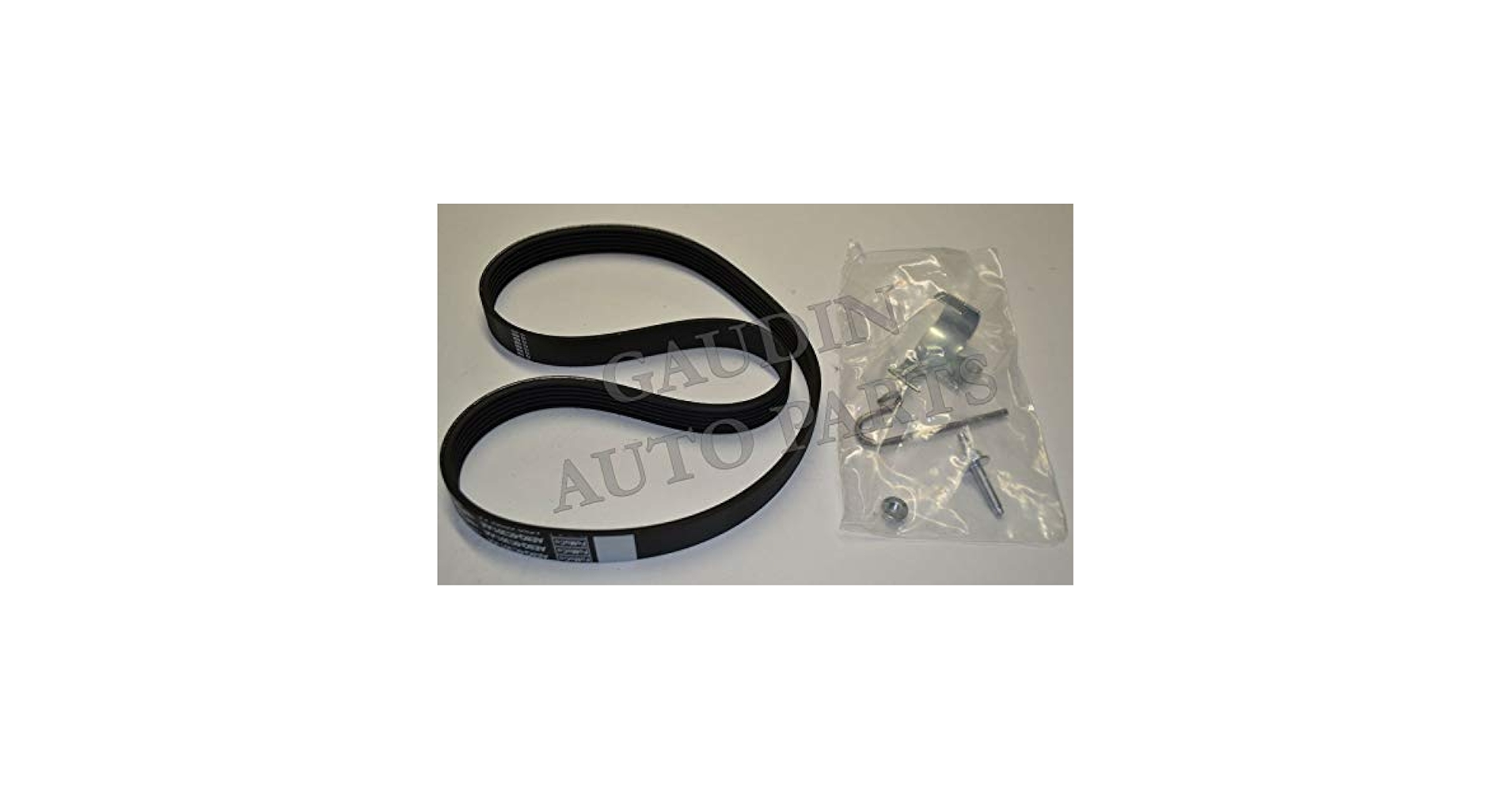 ぶんぶん Amazon.com: Genuine Ford (9L8Z-8620-B) V-Belt : Automotive
