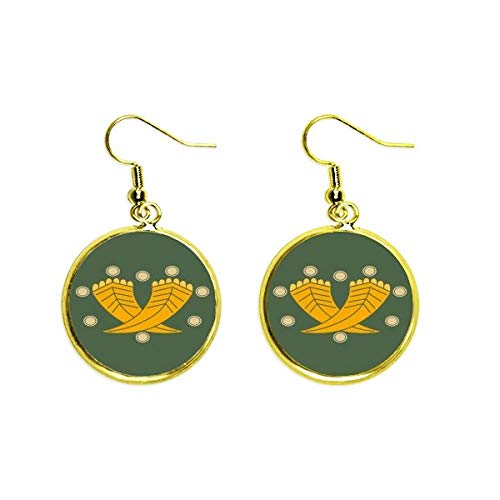 Pendientes de oro de cultura japonesa para lucir en cenas de gala y eventos