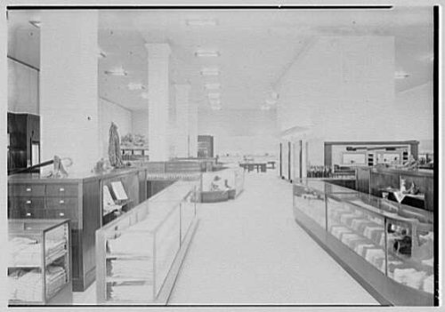 Photo: De Pinna Department Store,5th Avenue & 52nd Street,New York City,NYC,Business,6