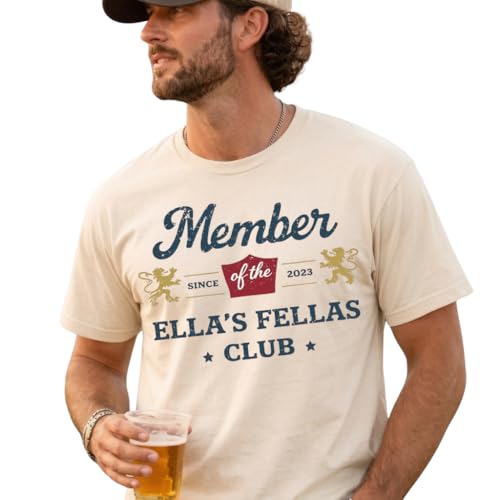 Ellas Fellas Club Shirt Men Member Since 2023 Tee (US Alpha X-Large Regular Regular Sand)