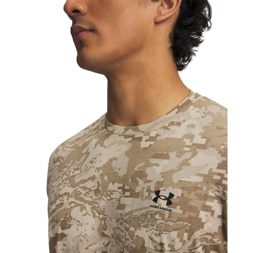 Image of Under Armour Men's ABC Camo Short-Sleeve T-Shirt | Super soft cotton /polyester mix. With camo pattern, crew neck and logo on the left chest.