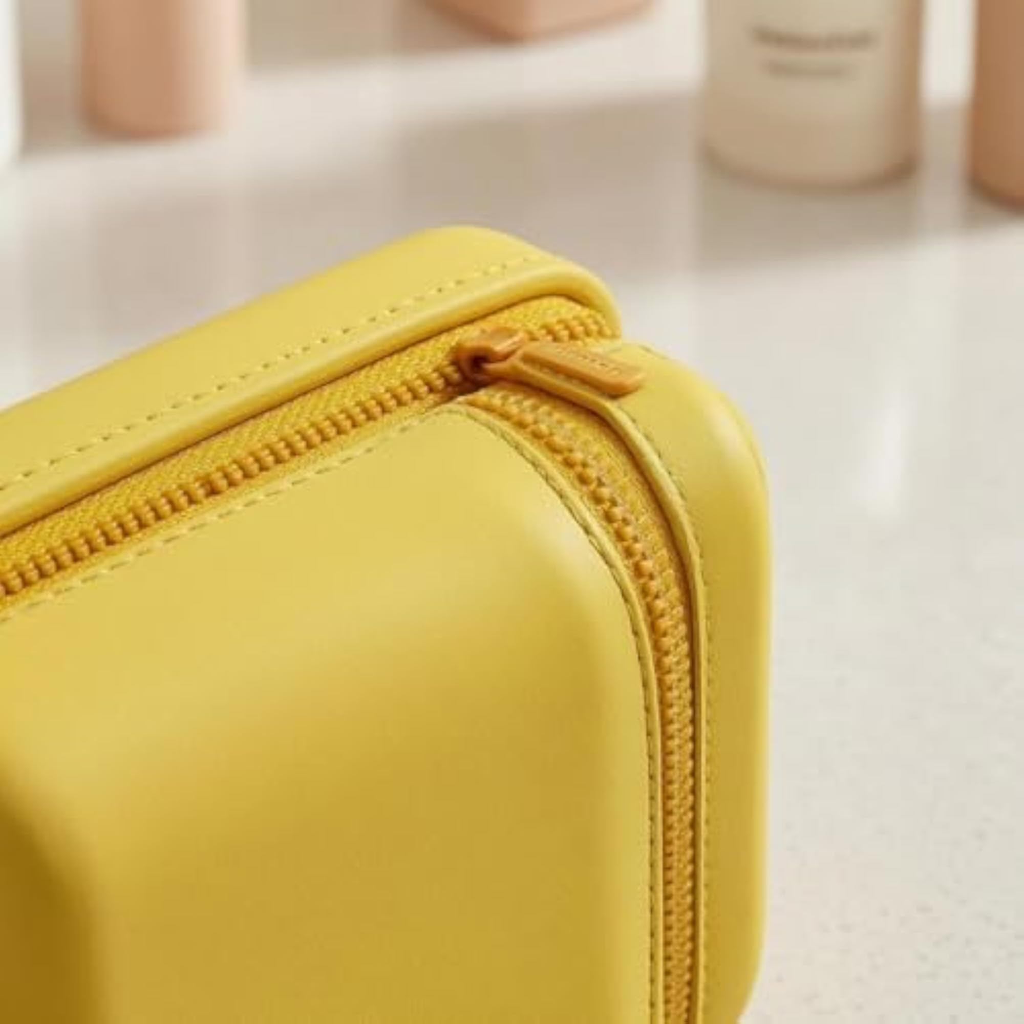 Structured Cosmetic Bag Portable Zipper Makeup Bag, Pink