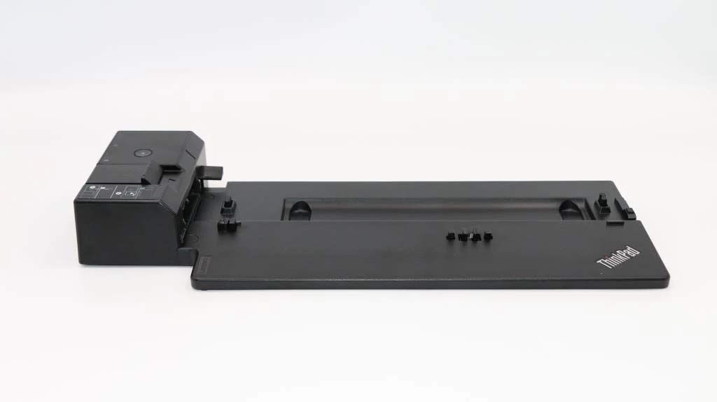 ThinkPad Pro Dock 135W soluciona la falta de puertos en tu portátil 2
