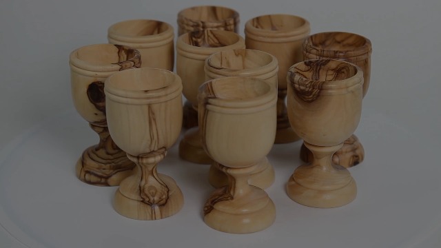 2 Small Communion Cups With Wooden Bread Tray In A Gift Bag. Hand Carved Kiddush
