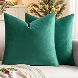 MIULEE Pack of 2 Velvet Soft Solid Decorative Square Throw Pillow Covers Christmas Cushion Case for Couch Sofa Bedroom Car 18x18 Inch 45x45 cm Green