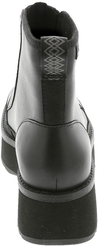 冬前だから！激安★激安★UGG W Fuzette ブラック 7 UGG® Boots - Hansen's Surf