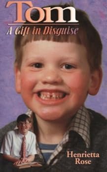 Paperback Tom: A Gift in Disguise Book