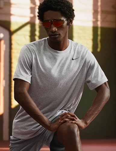 Image of Nike Men's Dri-FIT Legend Fitness T-Shirt