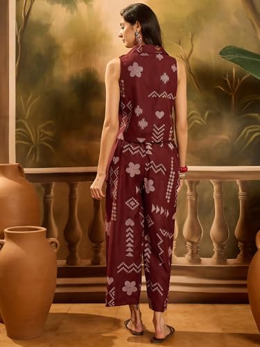 Image of Stylum Women's Geomatric Printed Rayon Slub Short Kurti Pant Set