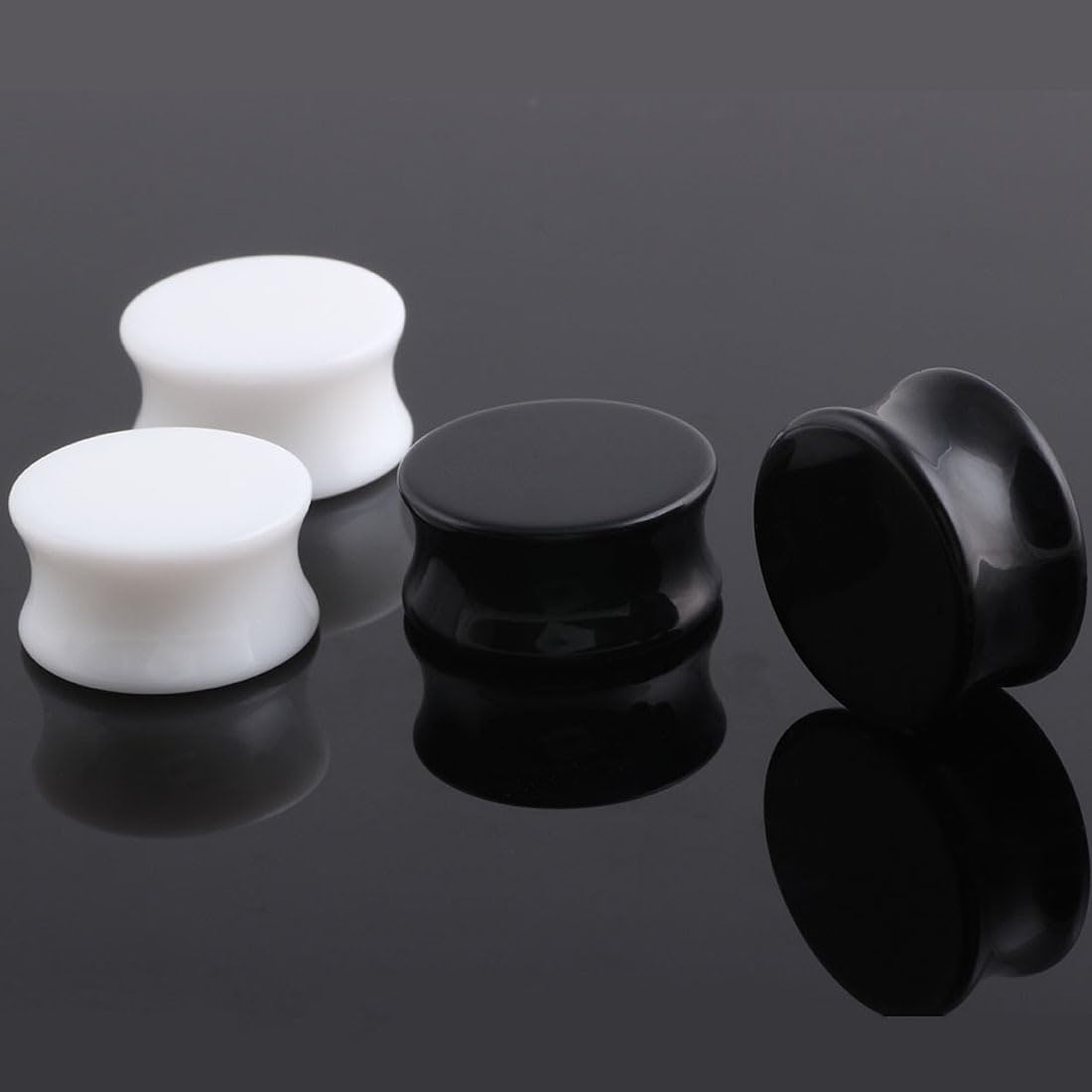2 Pcs Black Acrylic Ear Gauges Ear Plugs Expander Piercing Jewelry 8g(3mm)