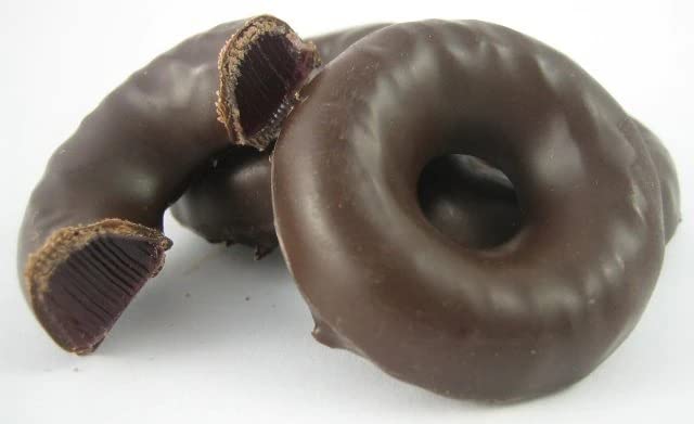 Miniatura 3 de Bayside Candy Anillos de chocolate y frambuesa, anillos de gelatina de frambuesa cubiertos de chocolate oscuro, anillos de gelatina (2 libras)