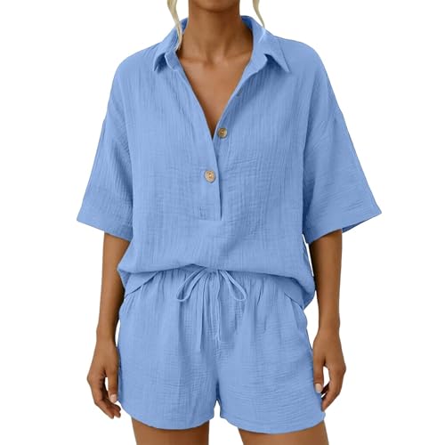 Tenue de plage en mousseline fluide idéale pour vos vacances au soleil